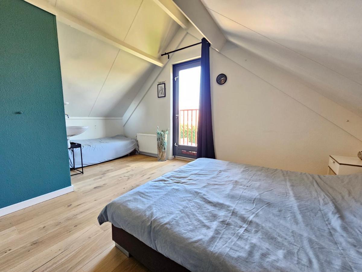 7 Person House With Garden, Firepit, Swimming Lake, Hammock, Child Friendly, In- And Outside Playground, Slide, And Great Coffee Ewijk Buitenkant foto