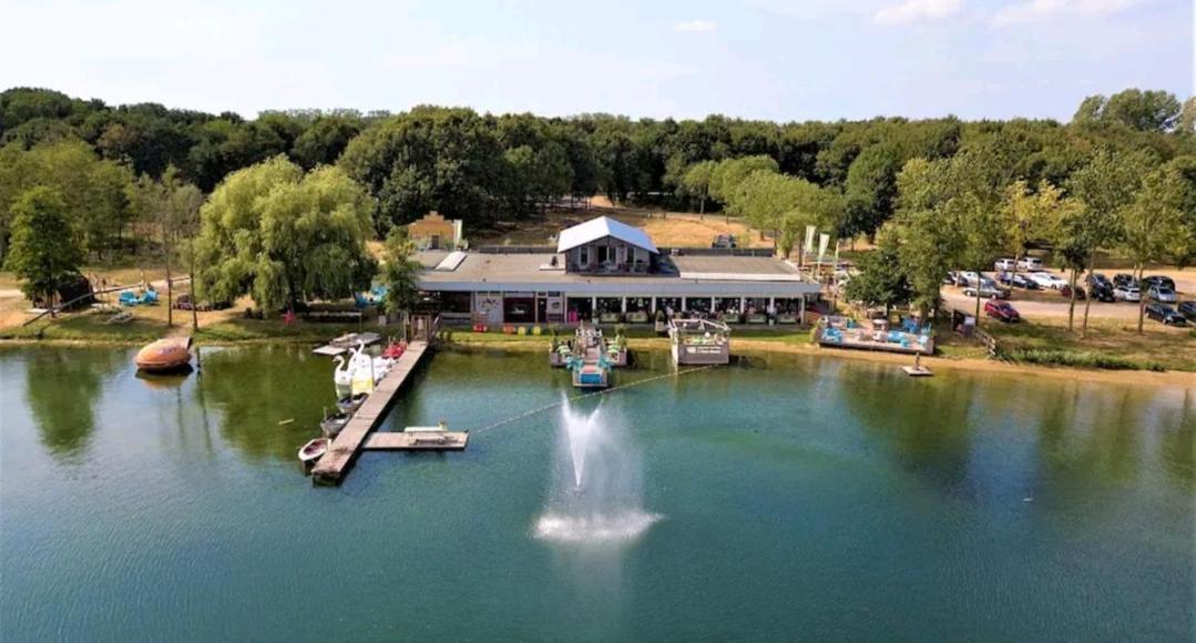 7 Person House With Garden, Firepit, Swimming Lake, Hammock, Child Friendly, In- And Outside Playground, Slide, And Great Coffee Ewijk Buitenkant foto