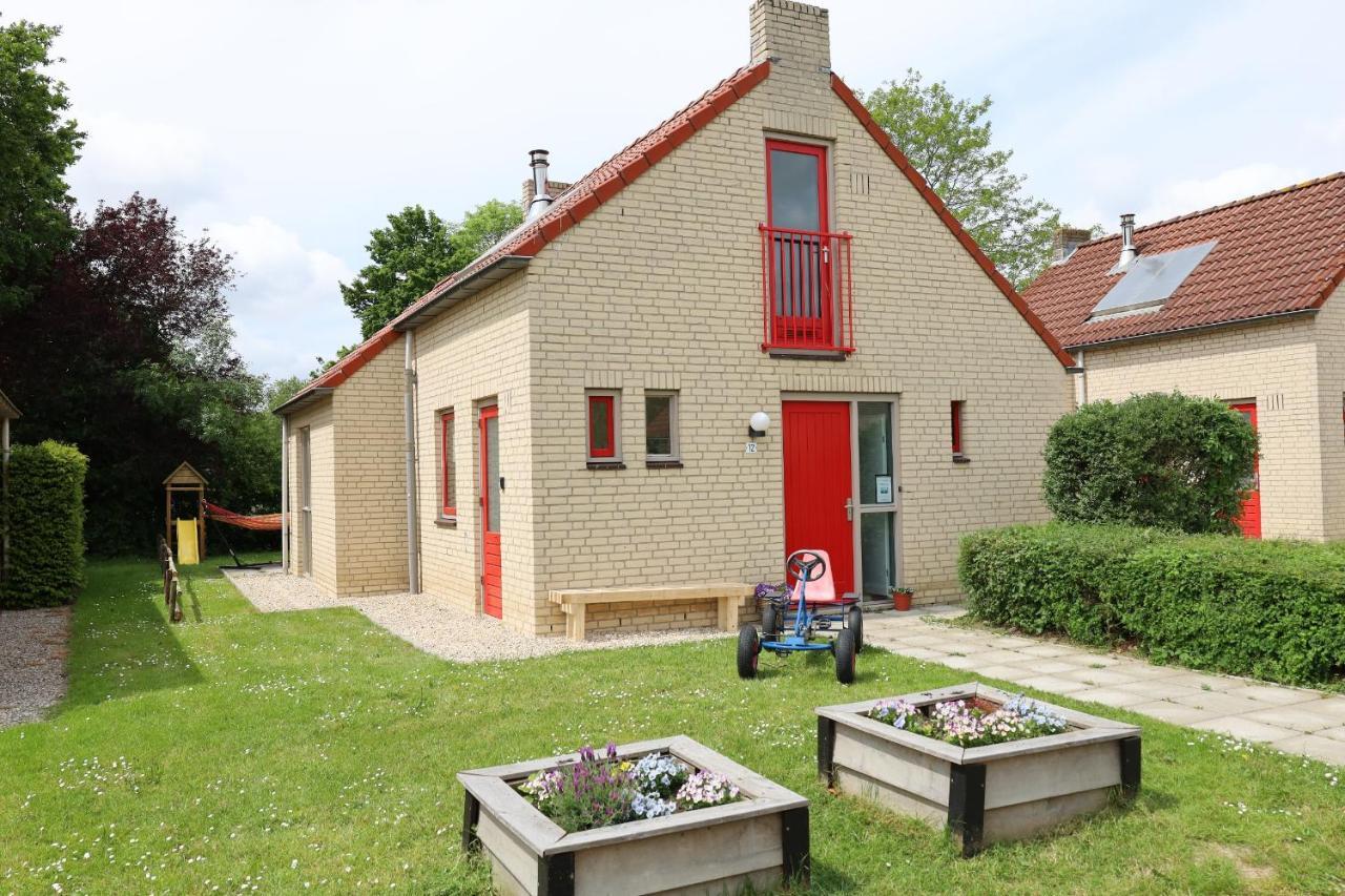 7 Person House With Garden, Firepit, Swimming Lake, Hammock, Child Friendly, In- And Outside Playground, Slide, And Great Coffee Ewijk Buitenkant foto